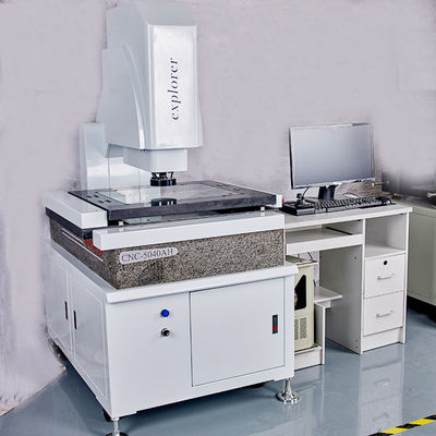 Proyektor Profil Optik CNC 220V, Mesin Pengukur Visi Optik 2.5um